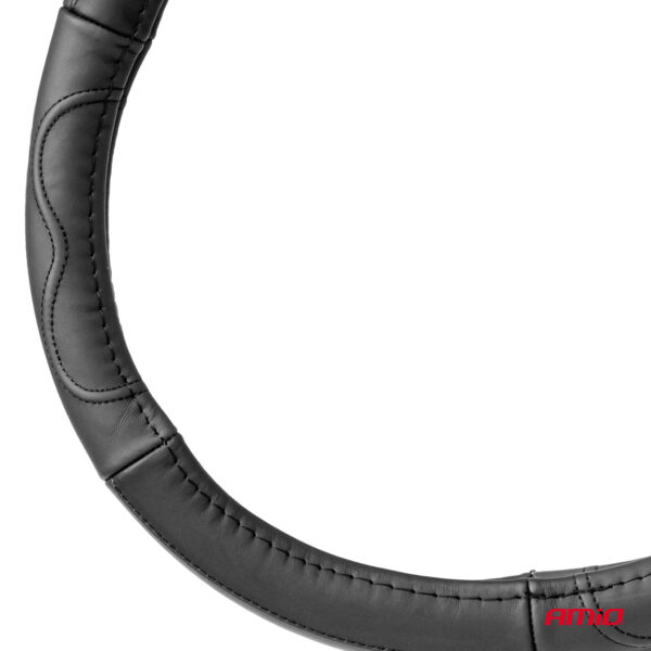 Amio ΚΑΛΥΜΜΑ ΤΙΜΟΝΙΟΥ ΑΠΟ ΤΕΧΝΟΔΕΡΜΑ 35-37CM SWC-49-S ΣΕ ΜΑΥΡΟ ΧΡΩΜΑ ΜΕ ΜΑΥΡΕΣ ΡΑΦΕΣ AMIO - 1 ΤΕΜ. - Image 2