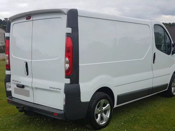 Motordrome Αεροτομή Οροφής για Opel Vivaro B 2014-2018 με Διπλή Πόρτα από Πολυουρεθάνη Motordrome Design - 1 τεμ.
