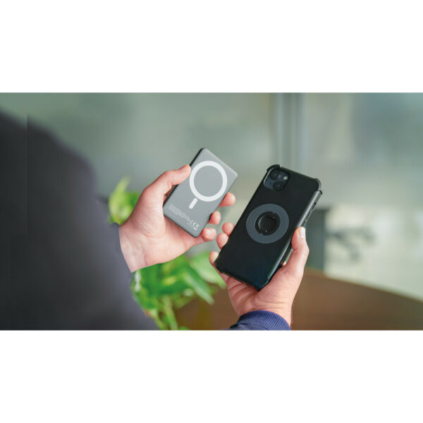 Optiline Μαγνητικός, Φορητός Φορτιστής - Power bank Mag Power 5000 της σειράς Optiline για Ασύρματη και Ενσύρματη  φόρτιση συσκευών με θύρα USB Type C 15W και MagSafe τεχνολογία - Image 3