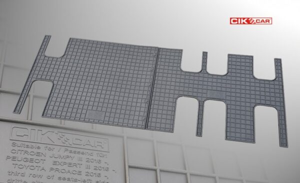 Cik ΜΑΡΚΕ ΠΑΤΑΚΙΑ ΣΕ ΣΚΑΦΗ ΛΑΣΤΙΧΟ ΓΙΑ TOYOTA PROACE / CITROEN JUMPY / PEUGEOT EXPERT FURGON 2016+ ΣΕ ΜΑΥΡΟ ΧΡΩΜΑ ΜΕ ΣΤΡΟΓΓΥΛΑ ΚΟΥΜΠΩΜΑΤΑ CIK - 3 ΤΕΜ. - Image 4