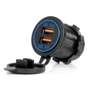 Amio ΠΡΙΖΑ ΜΕ 2 ΘΥΡΕΣ USB ΚΑΙ ΚΑΠΑΚΙ 12/24V QUICK CHARGE 3.0 ΑΔΙΑΒΡΟΧΗ ΜΕ ΜΠΛΕ LED ΦΩΣ ΜΑΥΡΗ AMIO - 1 ΤΕΜ.
